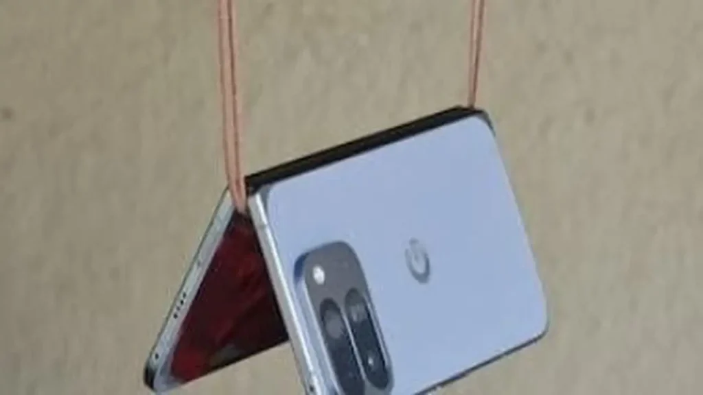 تسريبات تكشف ملامح تصميم هاتف Google Pixel 11 Pro Fold بكاميرا جديدة